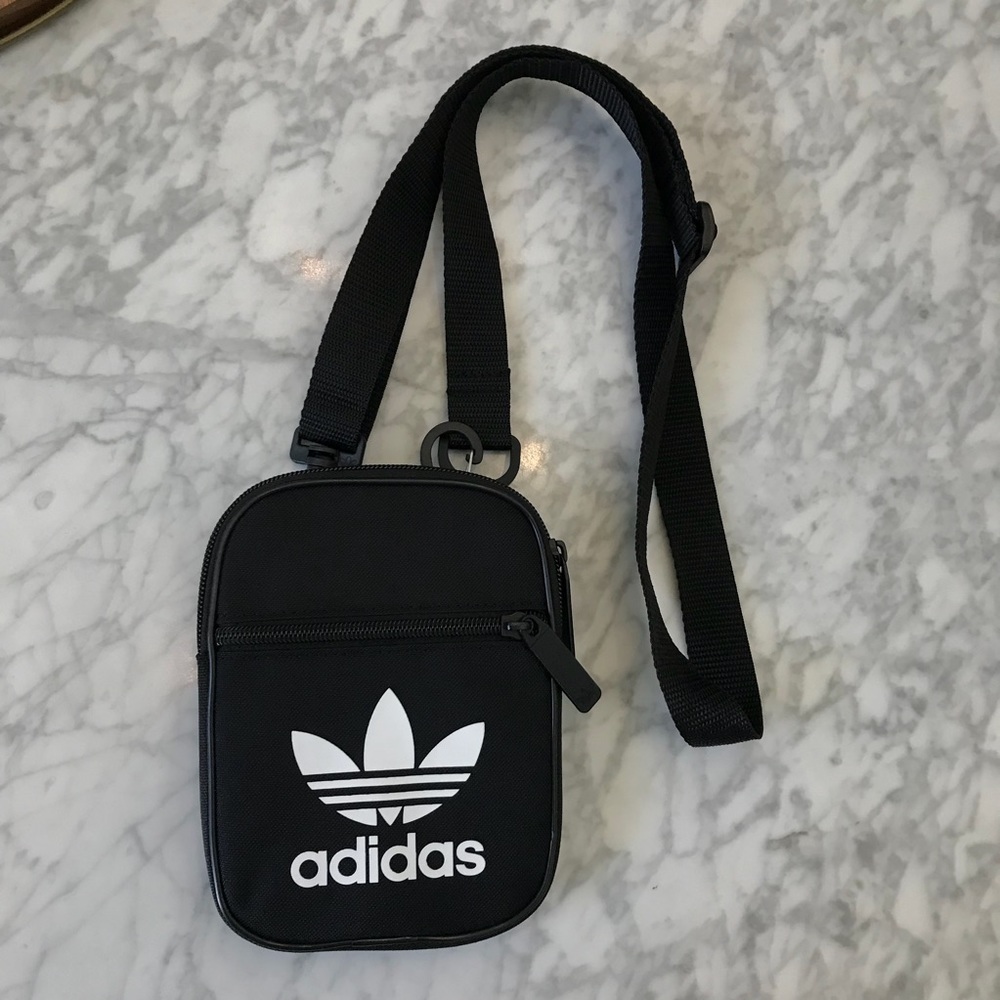 Adidas Carry Bag Small - Black